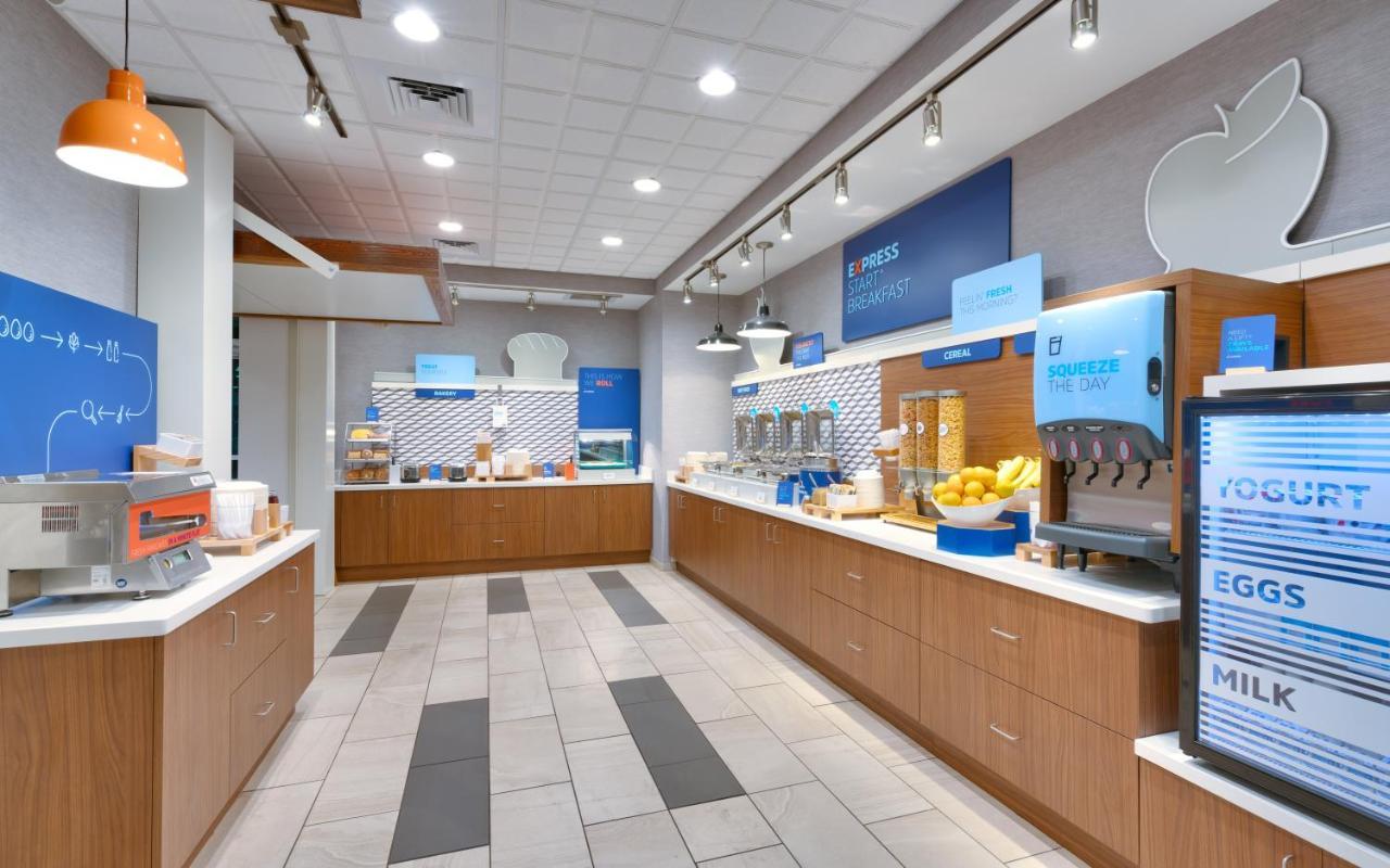 Holiday Inn Express & Suites - Gainesville I-75 By Ihg Extérieur photo