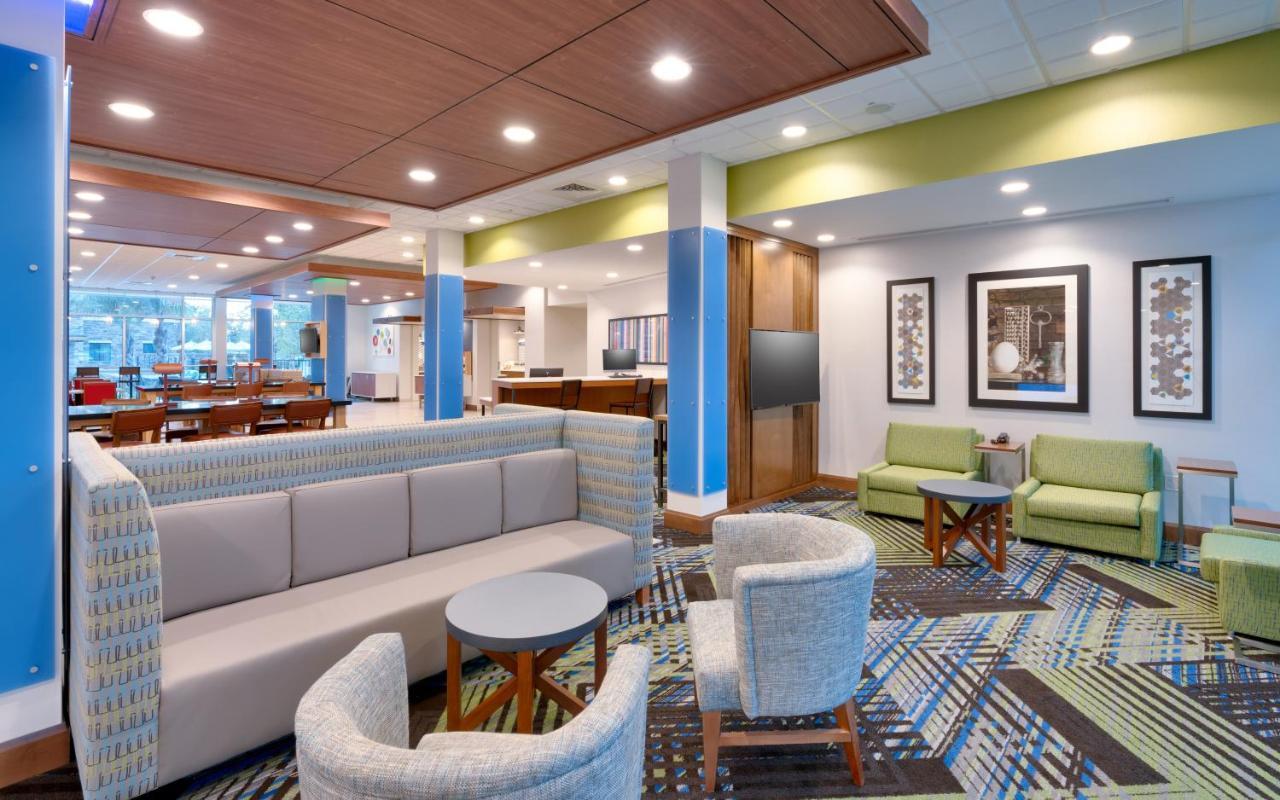 Holiday Inn Express & Suites - Gainesville I-75 By Ihg Extérieur photo